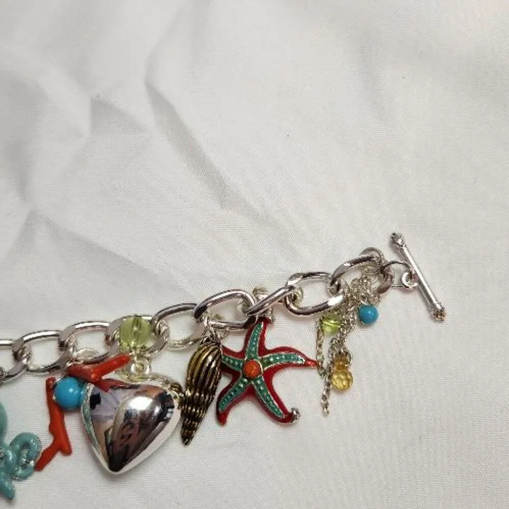 Under the Sea costume bracelet - Picture 5 of 5